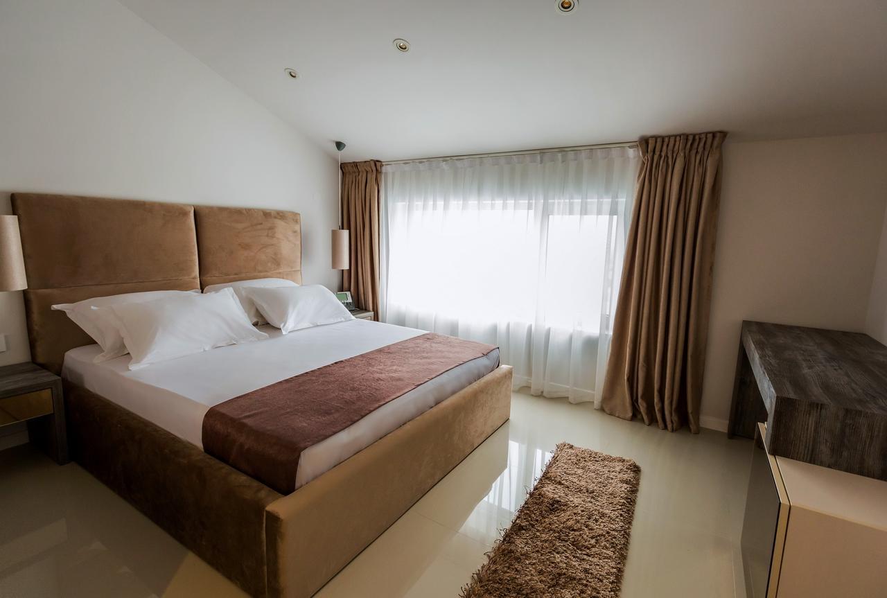 Hotel Crystal Light Ниш Экстерьер фото