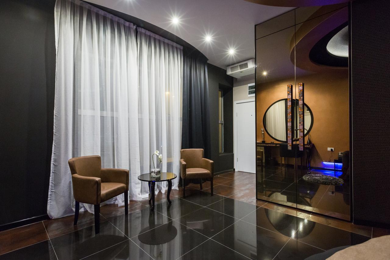 Hotel Crystal Light Ниш Экстерьер фото