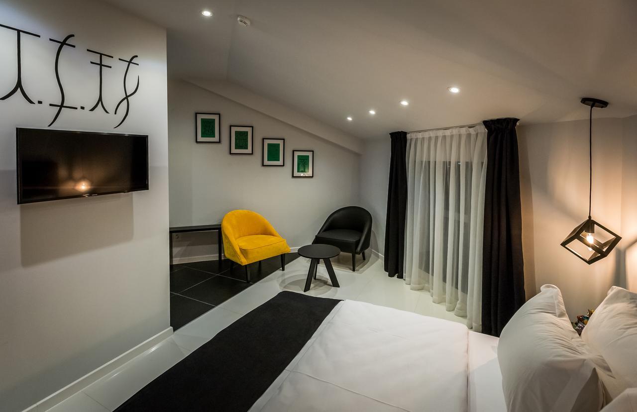 Hotel Crystal Light Ниш Экстерьер фото